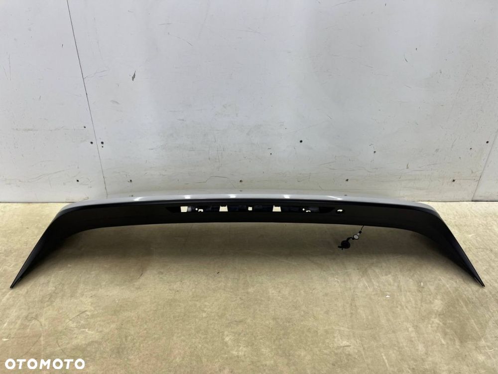 Spoiler Porsche Cayenne III 9y 17r.- kolor M9A lotka na dach klapy bagażnika 9y0827937 - 7
