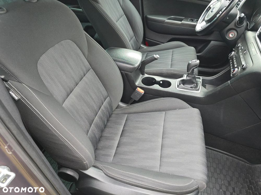 Kia Sportage 1.6 GDI L Business Line 2WD - 8