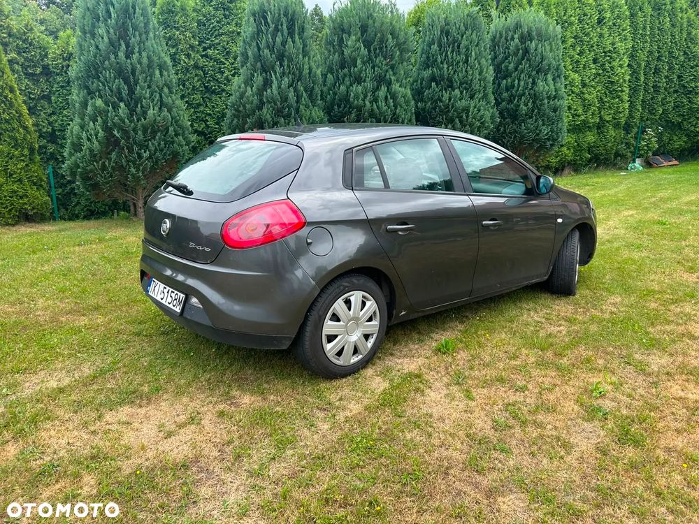 Fiat Bravo 1.9 Multijet 16V Dynamic - 8
