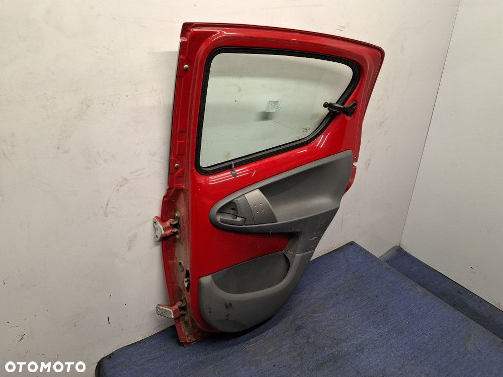 TOYOTA AYGO I DRZWI TYŁ PRAWE 3P0 - 11