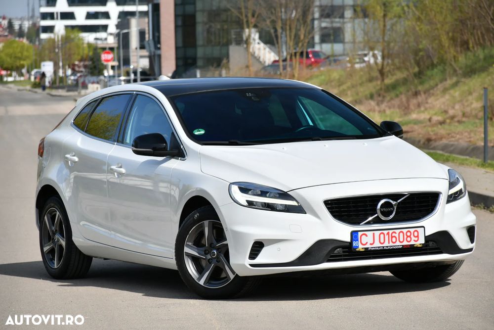 Volvo V40 D3 Geartronic RDesign - 11