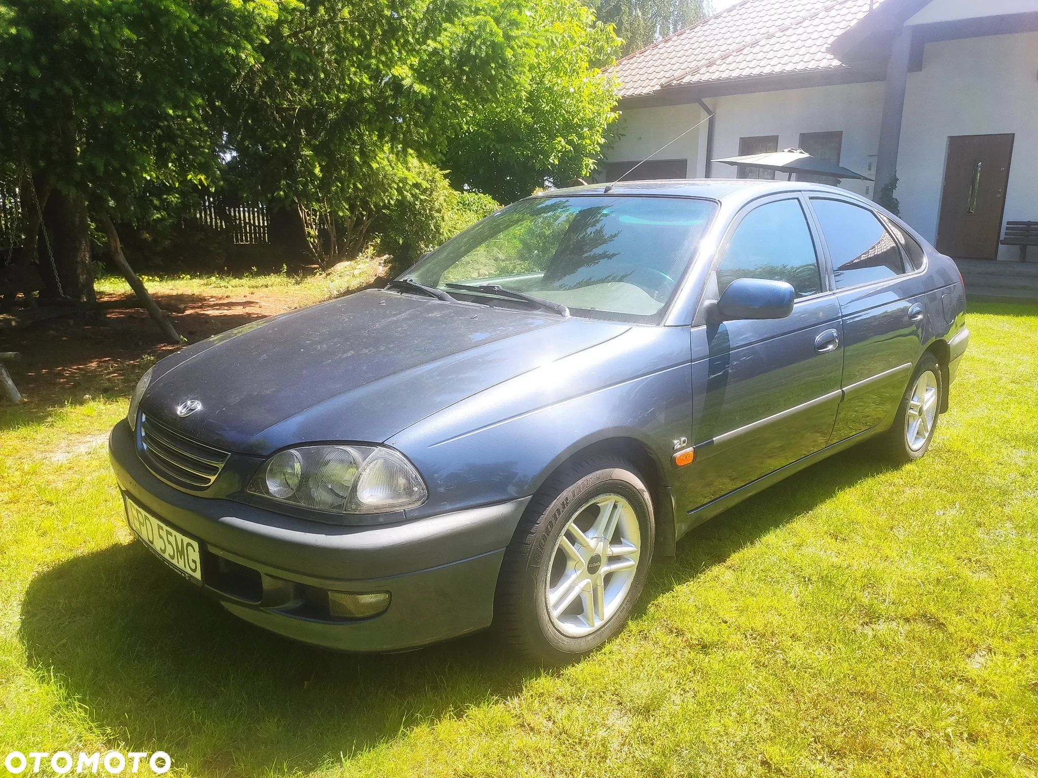 Toyota Avensis 2.0 Sol - 1