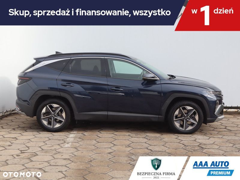 Hyundai Tucson - 8