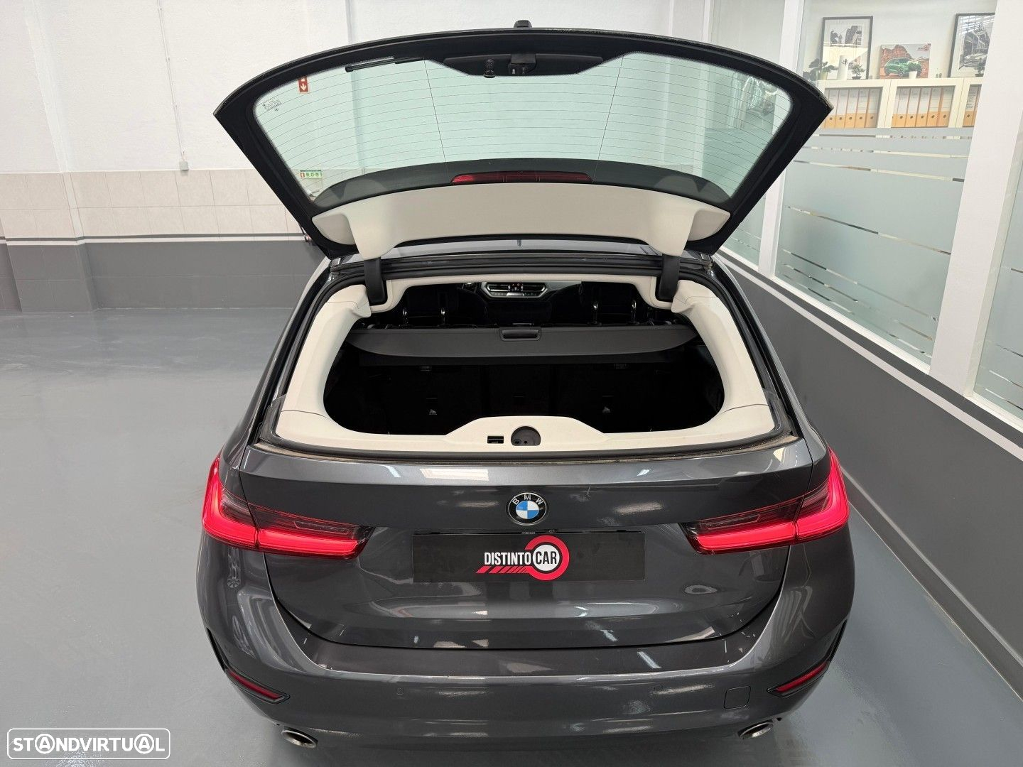 BMW 320 d Touring xDrive Line Sport Auto - 16