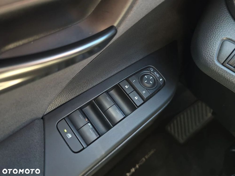 Toyota C-HR 1.8 Hybrid Executive - 23