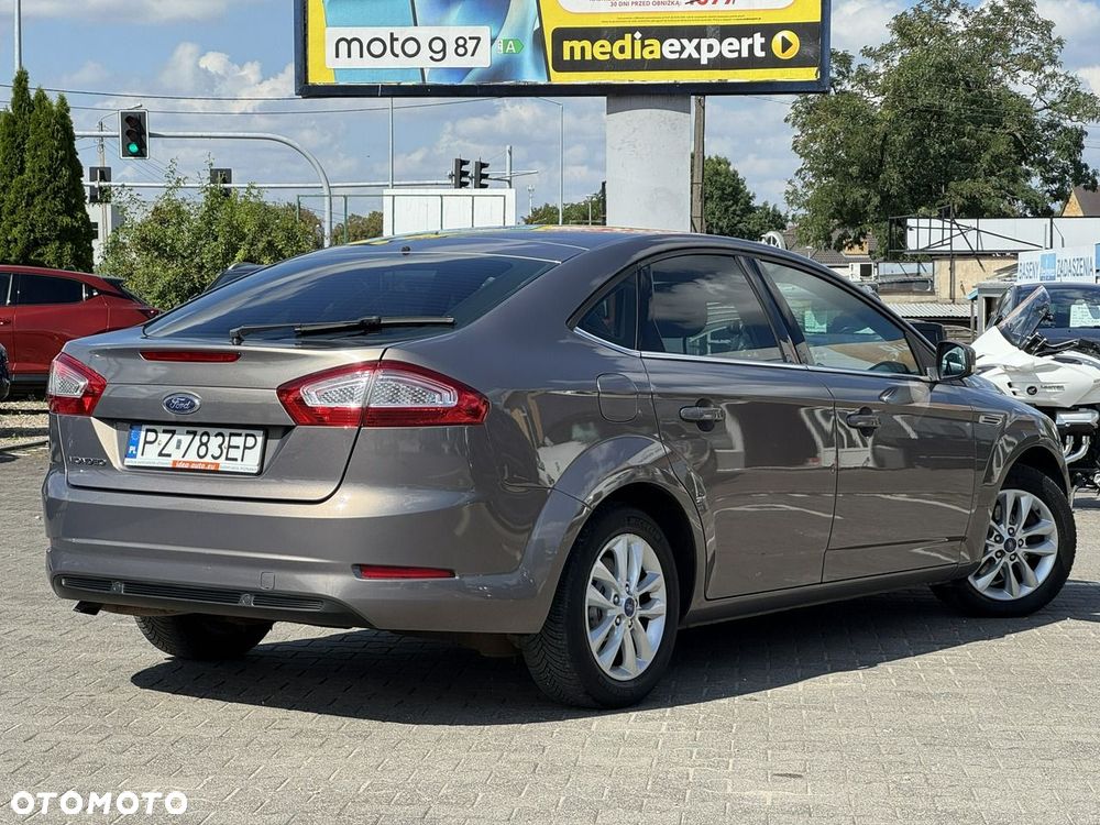 Ford Mondeo 1.6 T Ambiente - 12