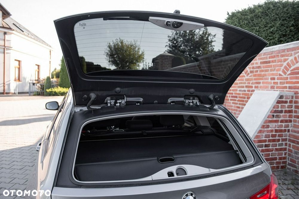 BMW Seria 3 - 27