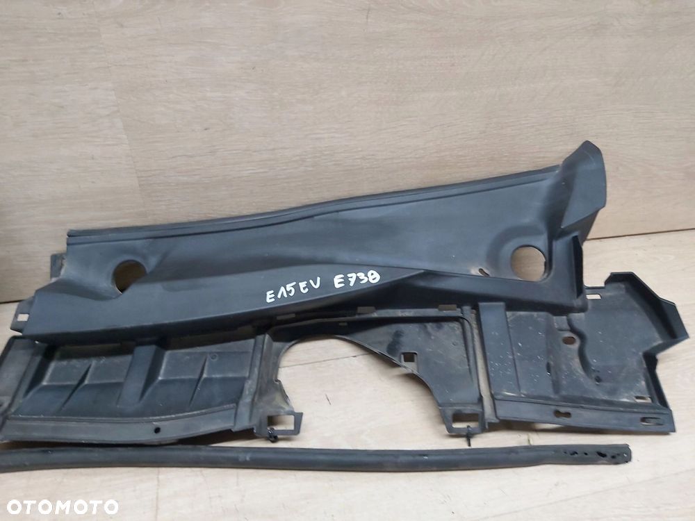 Toyota Corolla E15 podszybie plastikowe 55751-12100 - 3