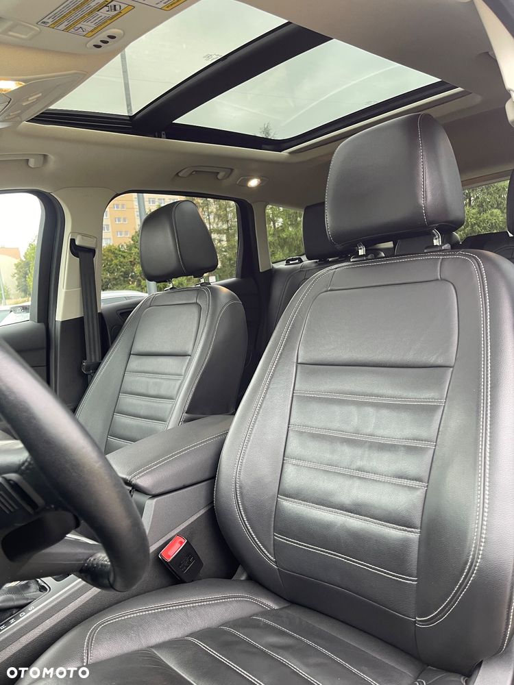 Ford Escape 2.0 EcoBoost AWD Titanium - 13