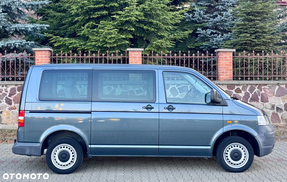Volkswagen Multivan - 6