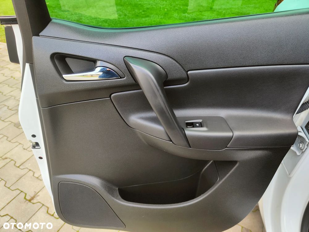 Opel Meriva 1.4 T Cosmo - 23