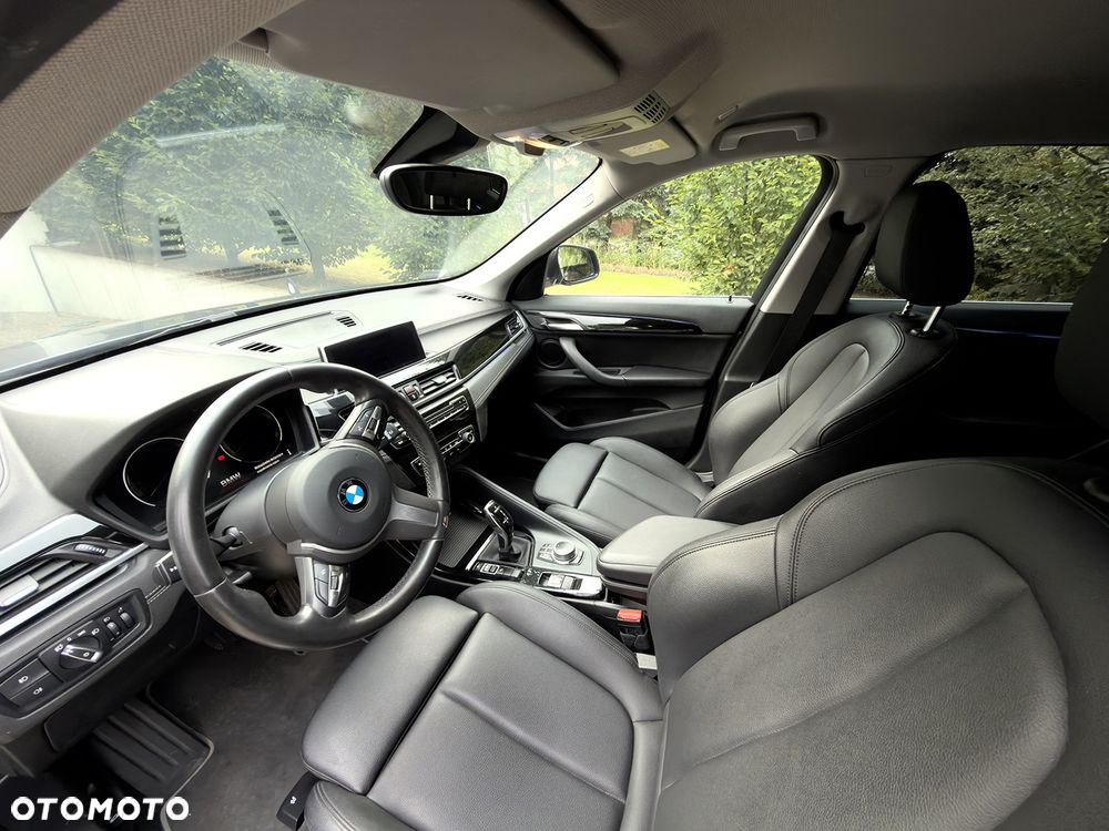 BMW X1 sDrive18i xLine - 10