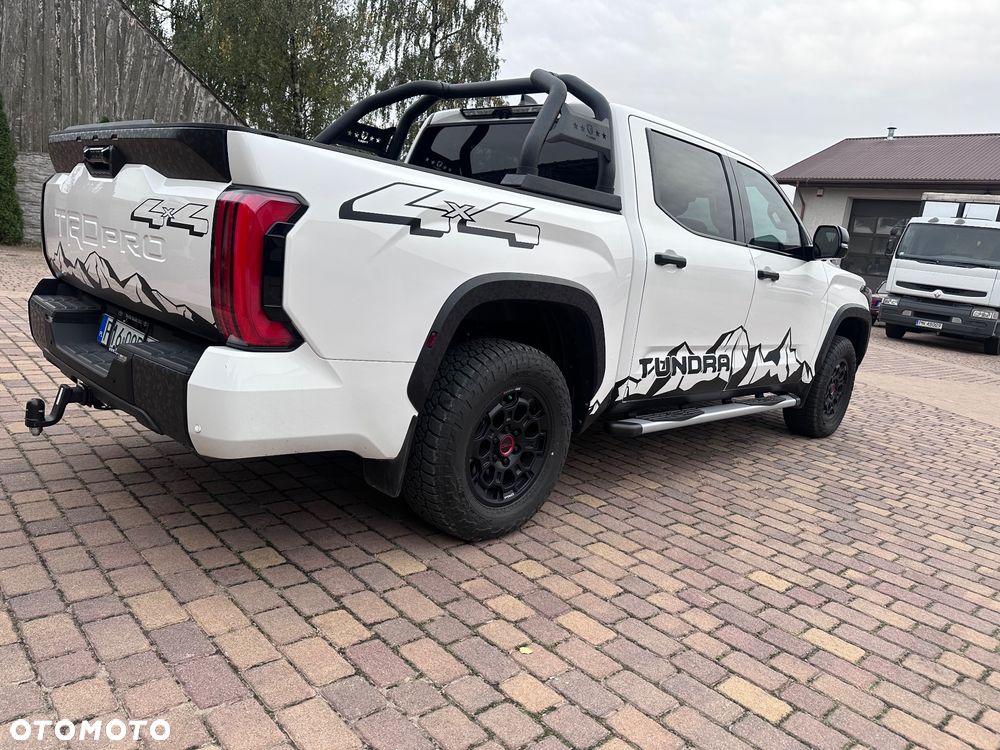 Toyota Tundra - 28