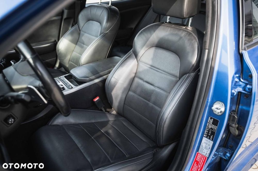 Kia Stinger - 19