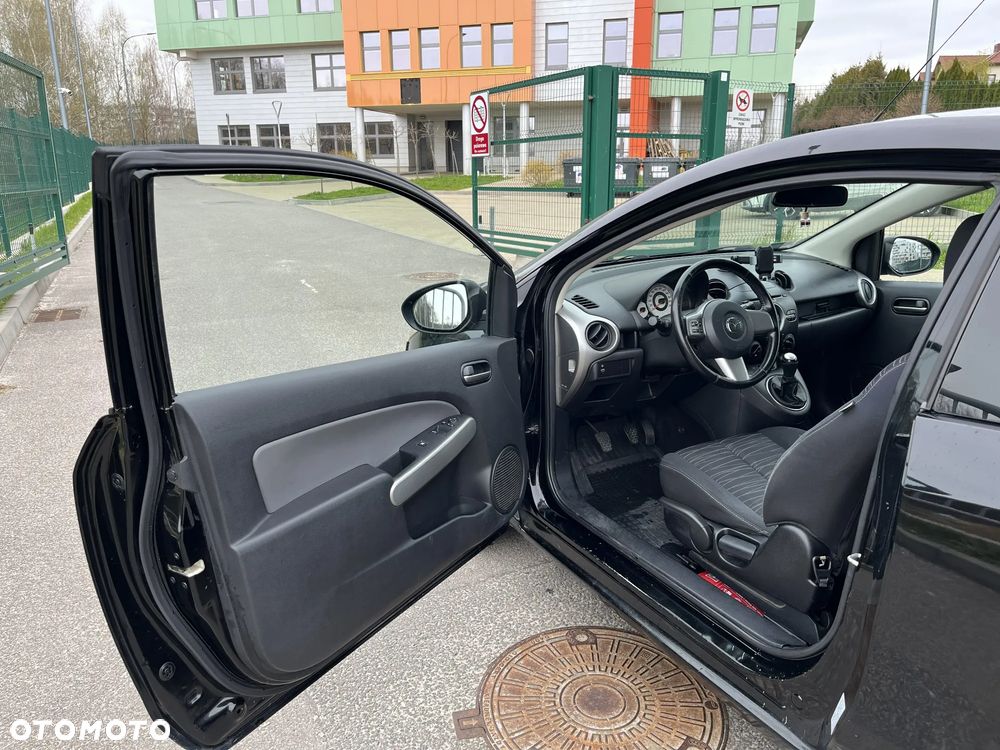 Mazda 2 1.3 Exclusive - 9