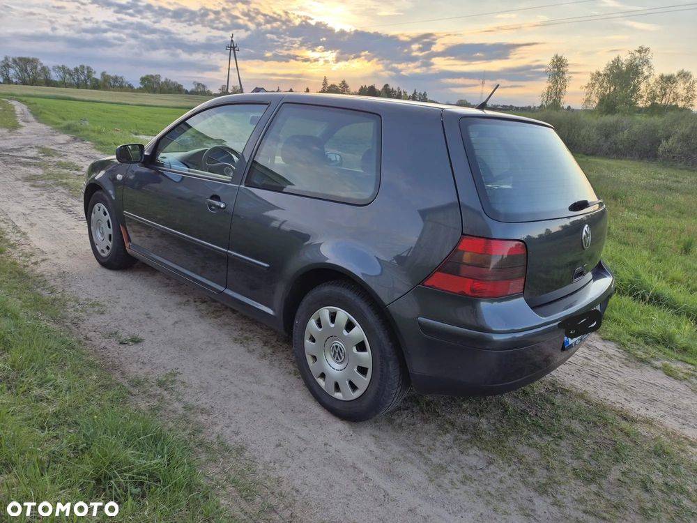 Volkswagen Golf 1.9 TDI Basis - 18