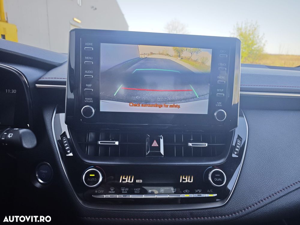 Toyota Corolla 1.8 HSD Exclusive interior Negru - 15