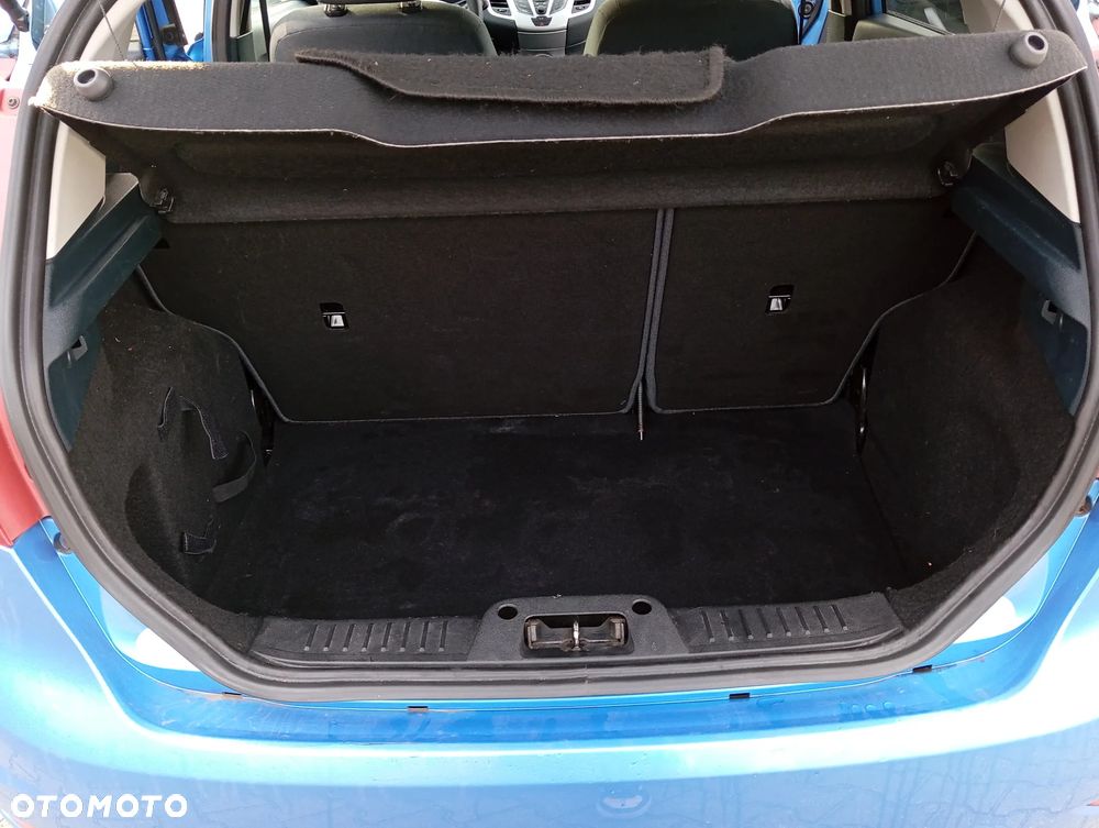 Ford Fiesta 1.4 Champions Edition - 23