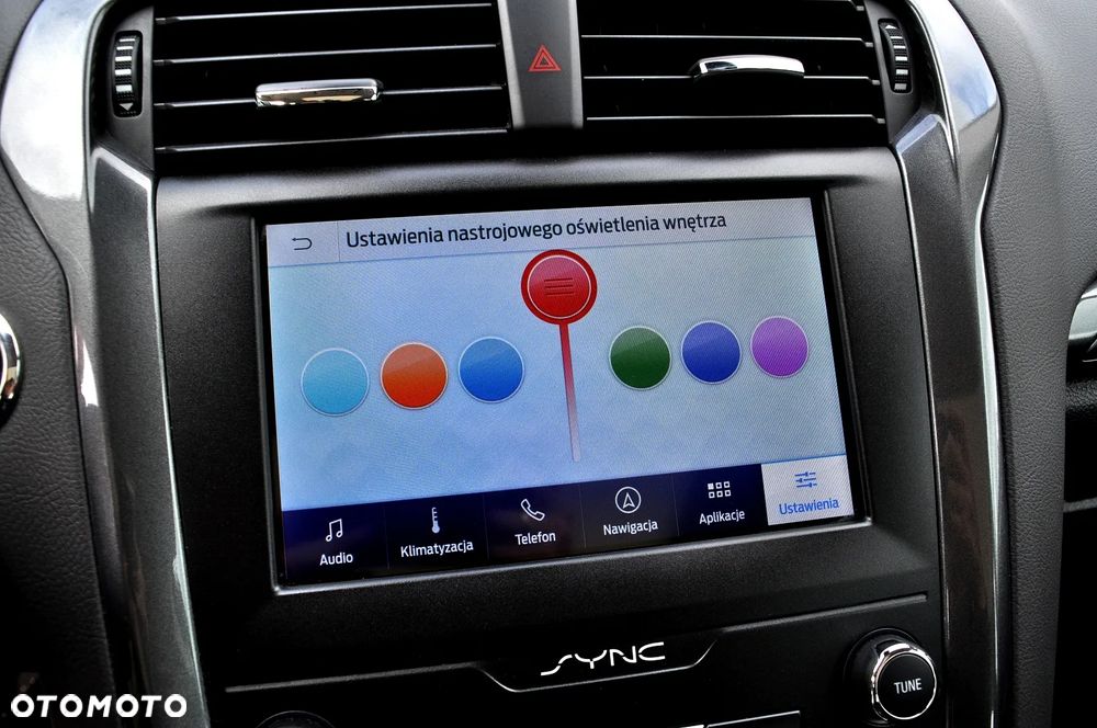 Ford Mondeo 2.0 EcoBlue Titanium - 25