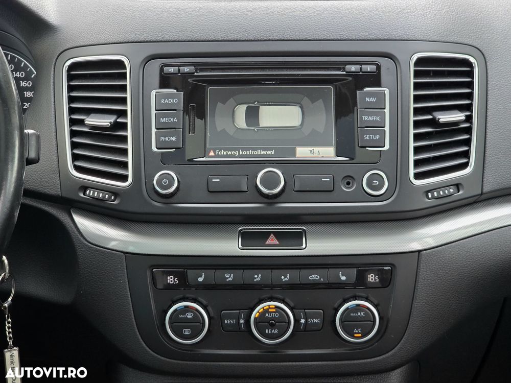 VOLKSWAGEN Sharan 2013 — imagine 27