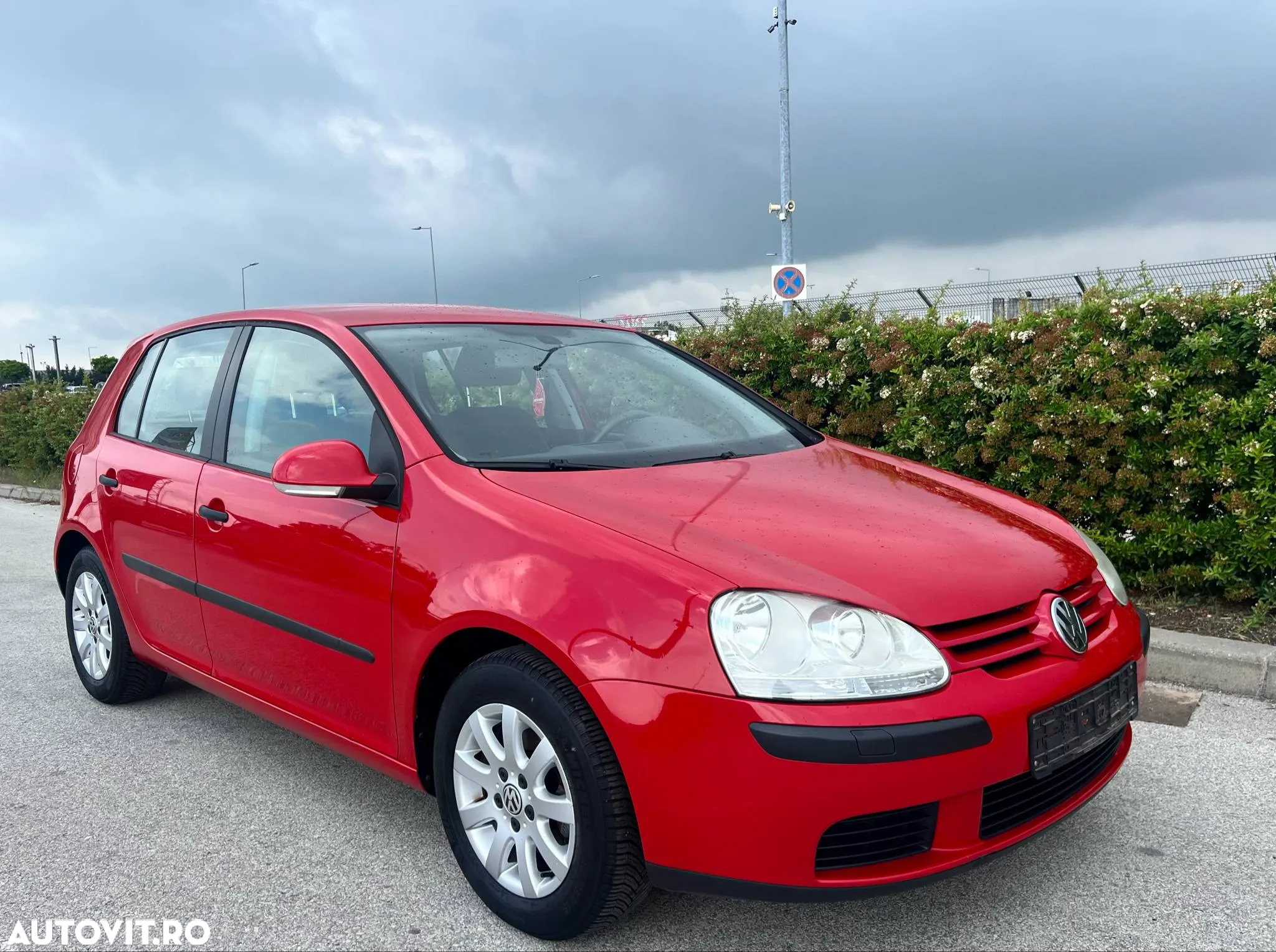 Volkswagen Golf 1.6 Trendline - 2