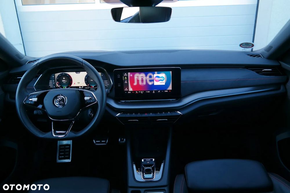 Skoda Octavia Combi 2.0 TDI DSG 4x4 RS - 16