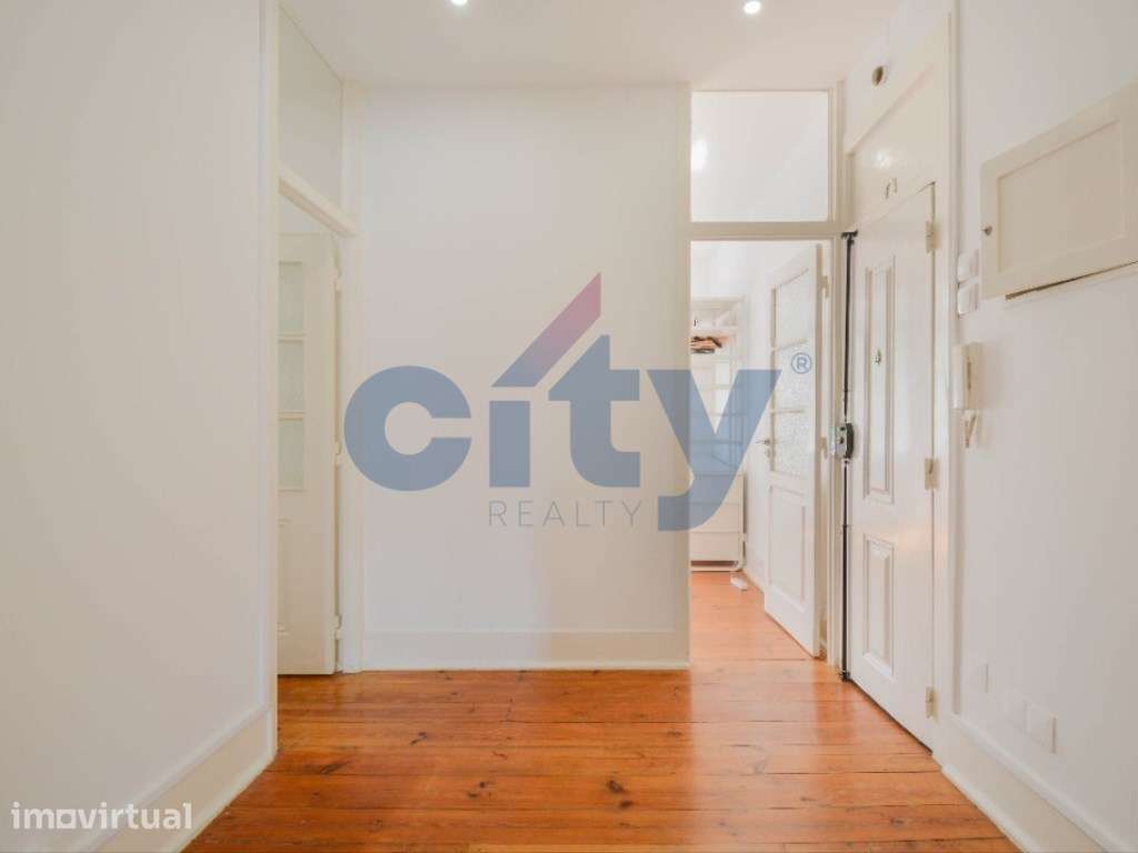 APARTAMENTO T2 JUNTO AO JARDIM DA ESTRELA - Grande imagem: 5/30