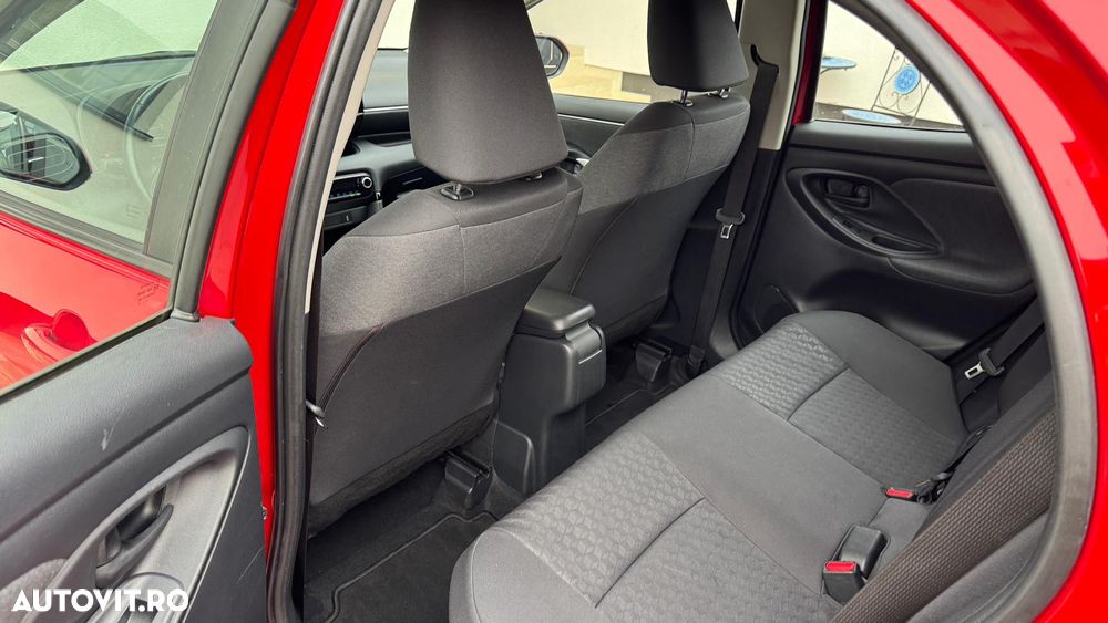 Toyota Yaris 1.5 VVT-i HSD Exclusive Style - 14