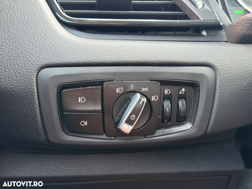 BMW Seria 2 218d Sport-Aut. Advantage - 17