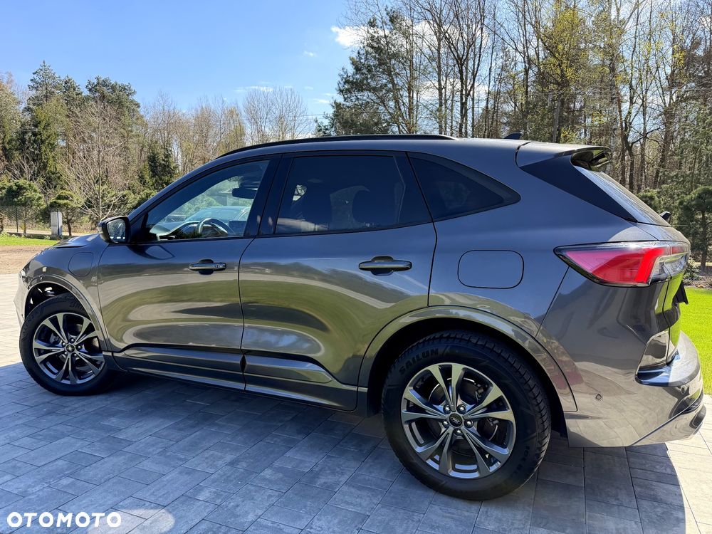 Ford Kuga 2.5 Duratec PHEV ST-LINE X - 16