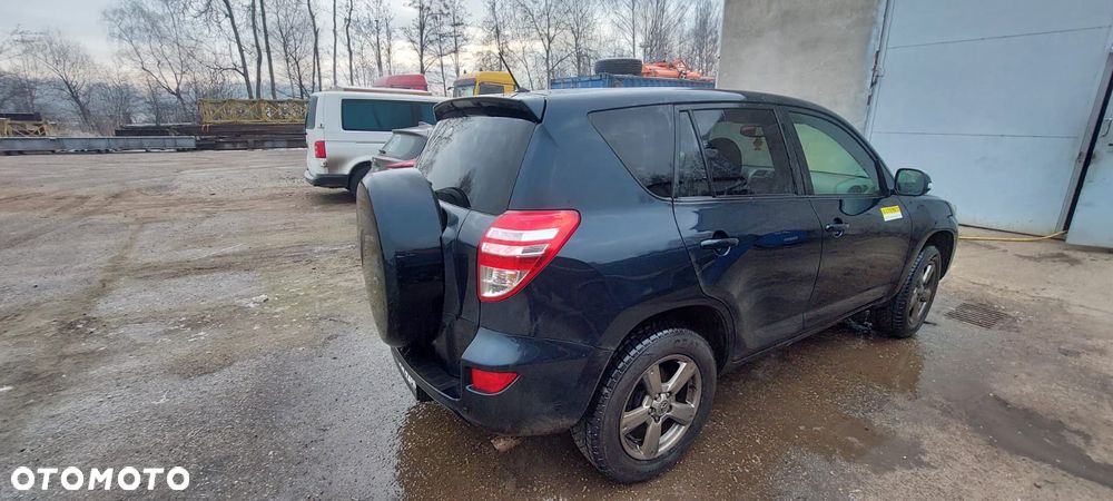 Toyota RAV4 2.0 VVT-i Premium - 7