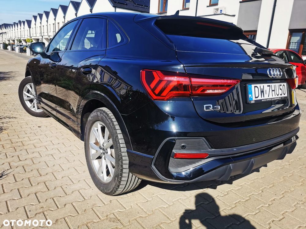 Audi Q3 35 TFSI S-Line - 4