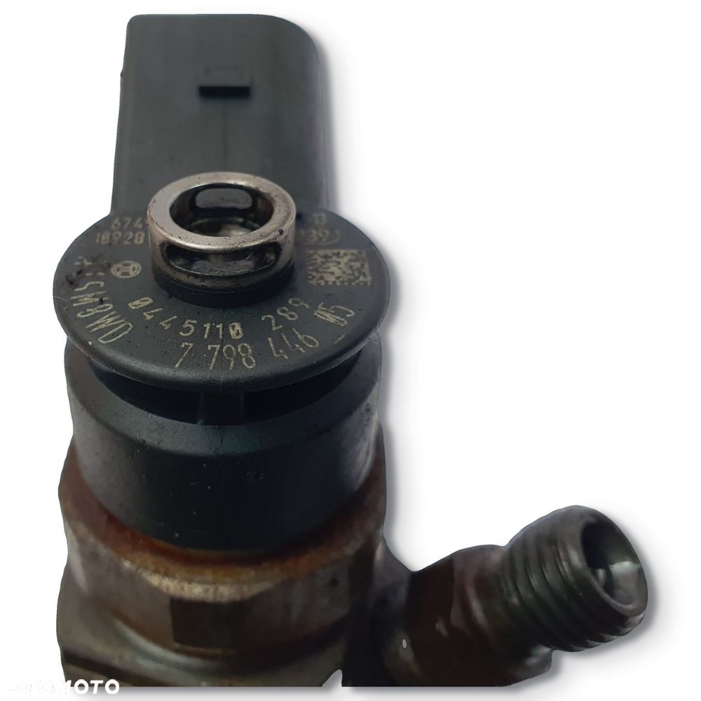 WTRYSKIWACZ BMW E87 E90 E91 2.0 D 0445110289 - 4