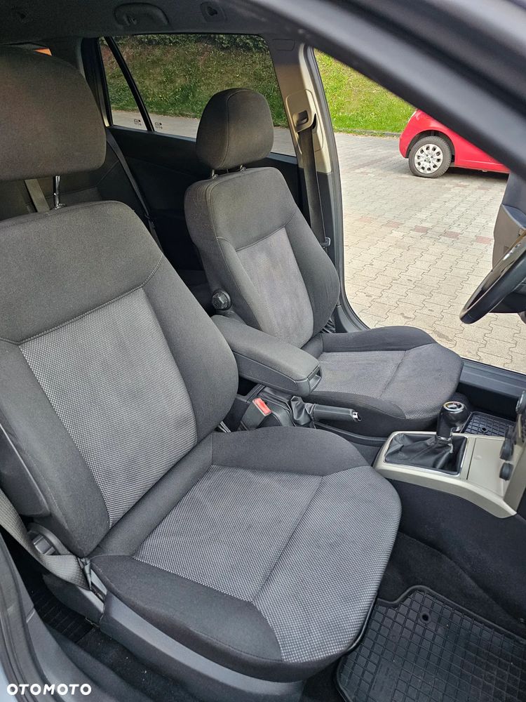 Opel Astra 1.6 Design Edition - 20