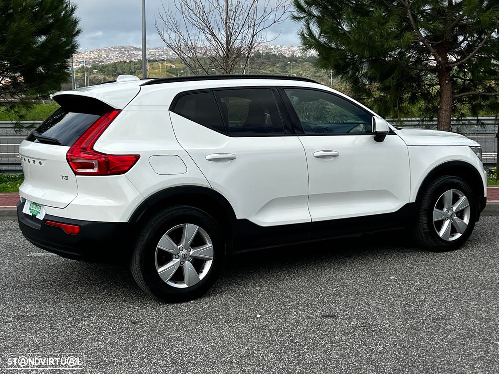 Volvo XC 40 1.5 T3 Tech Edition - 5