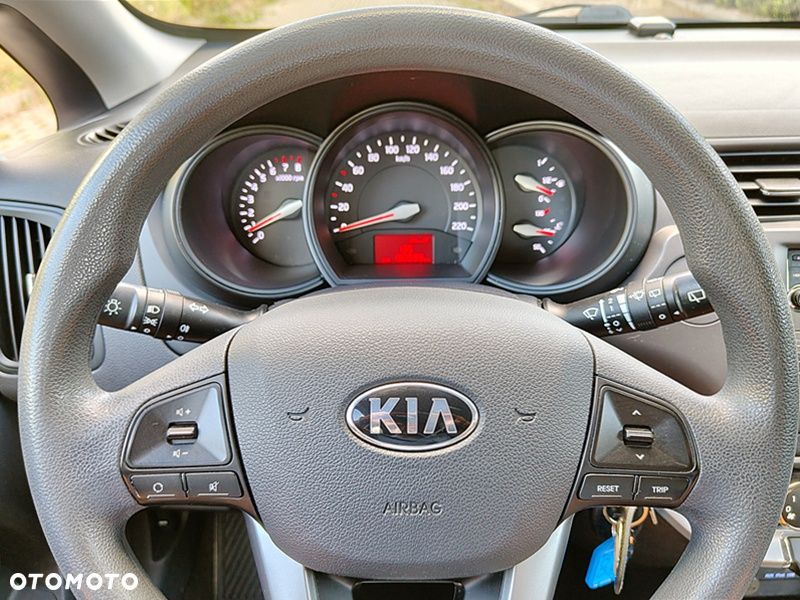 Kia Rio 1.2 Dream-Team Edition - 13