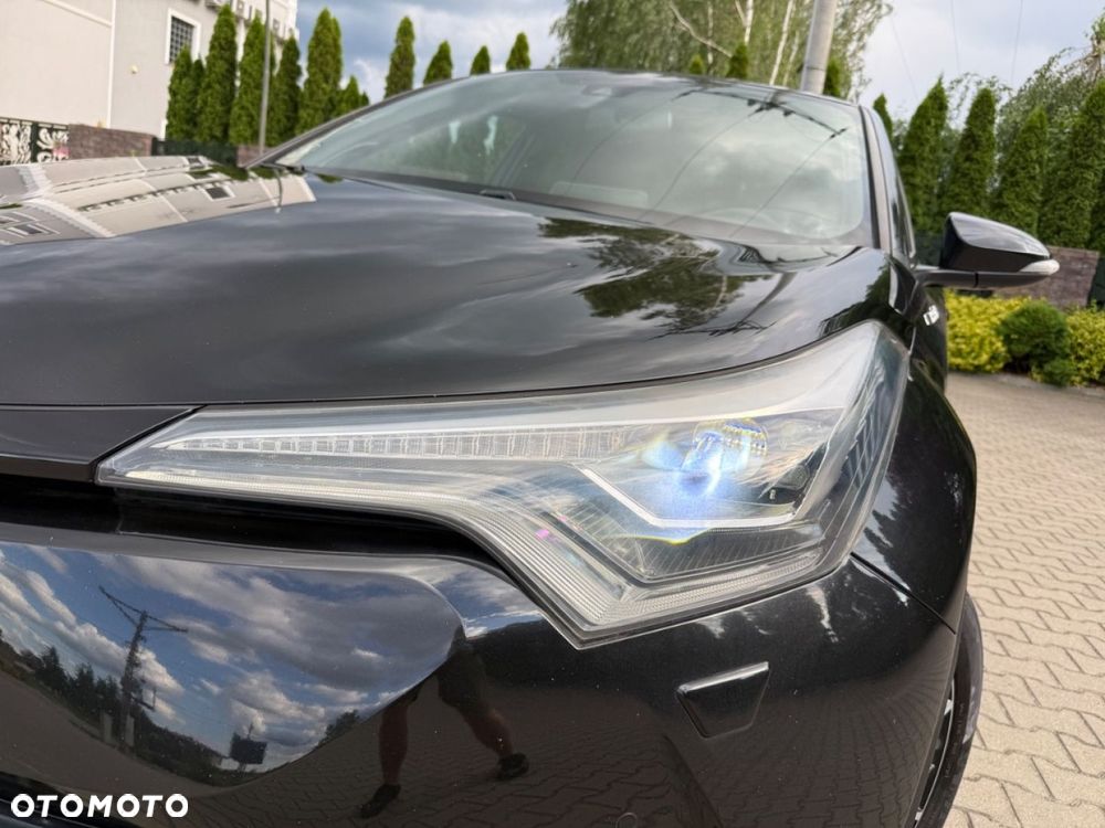 Toyota C-HR - 36
