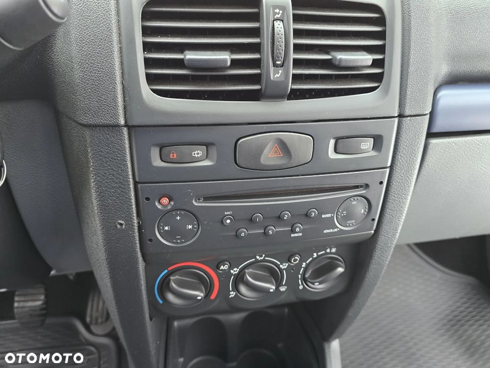 Renault Thalia 1.2 16V Alize - 17