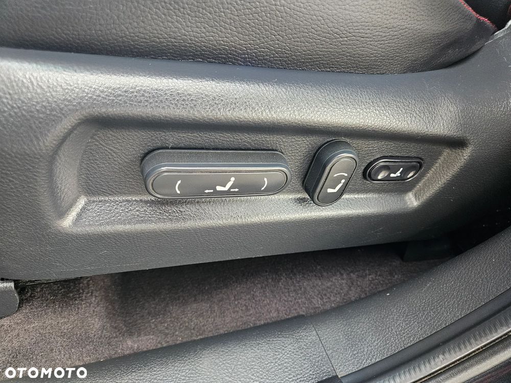 Hyundai Santa Fe 2.2 CRDi 2WD GLS - 31