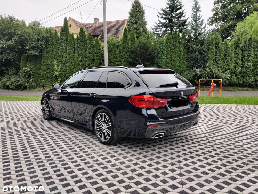 BMW Seria 5 520d Touring M Sport Edition - 7
