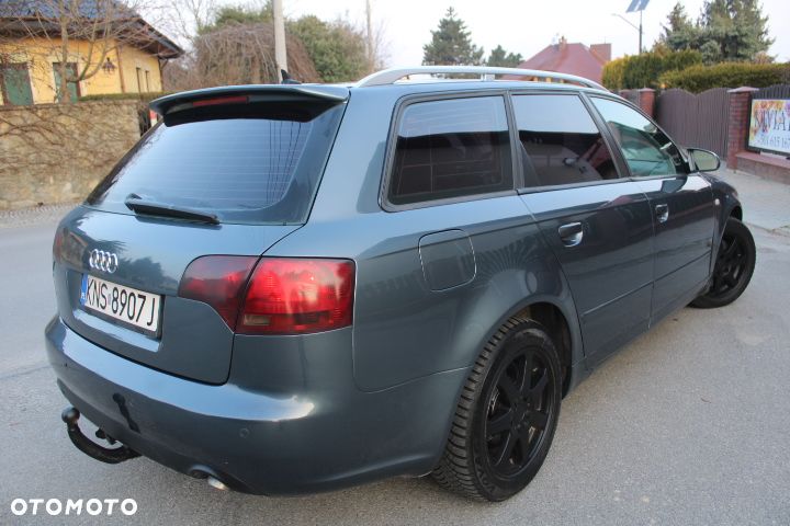 Audi A4 Limousine - 22