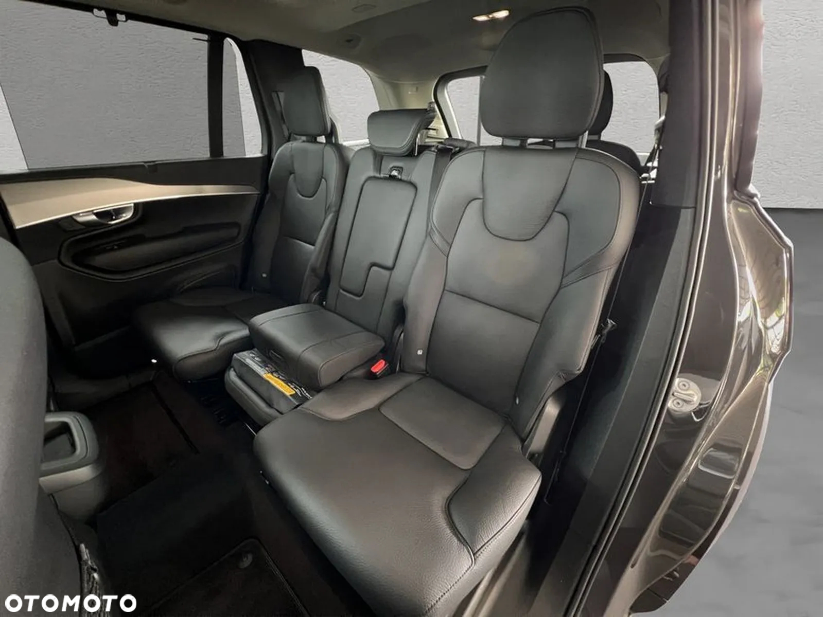 Volvo XC 90 B5 D AWD Plus Bright - 40