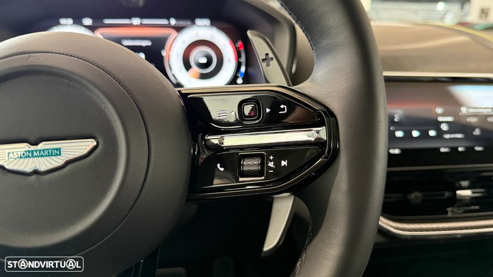 Aston Martin DBX 707 AMR24 - 34