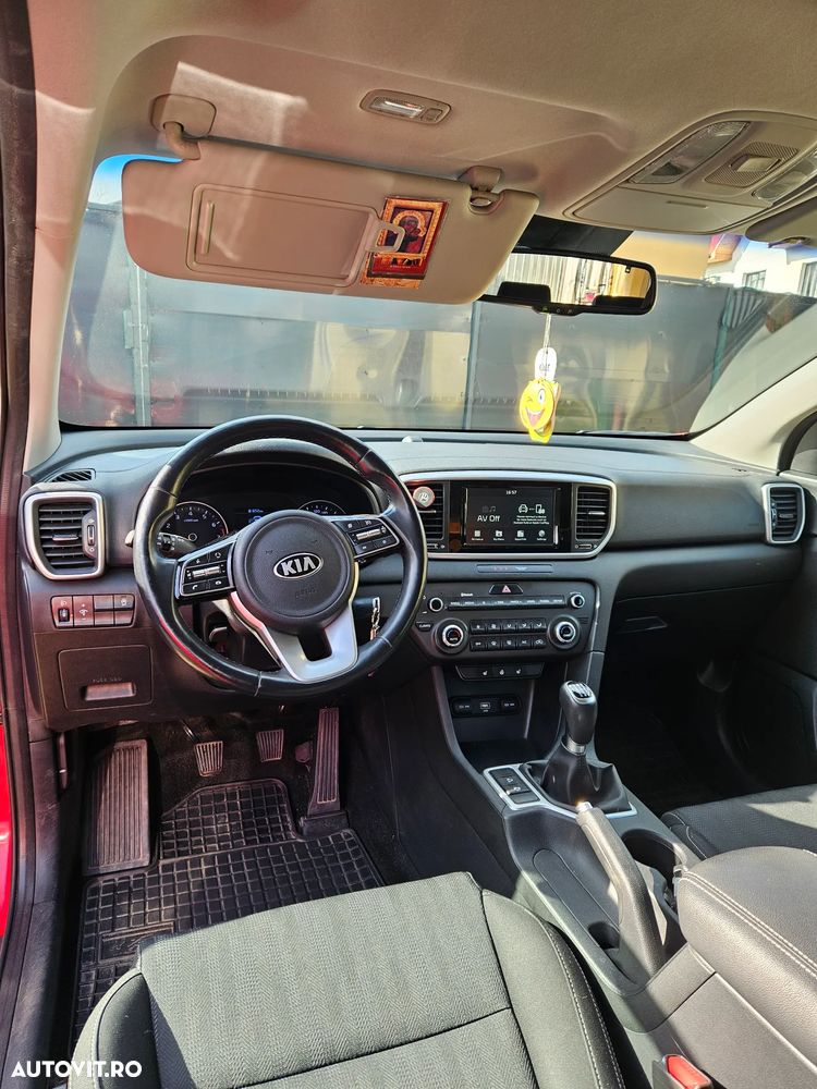 Kia Sportage 1.6 GDI 6MT 4x2 Style - 12