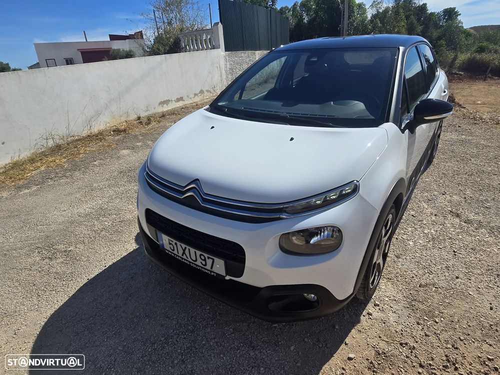 Citroën C3 1.2 PureTech Shine - 1