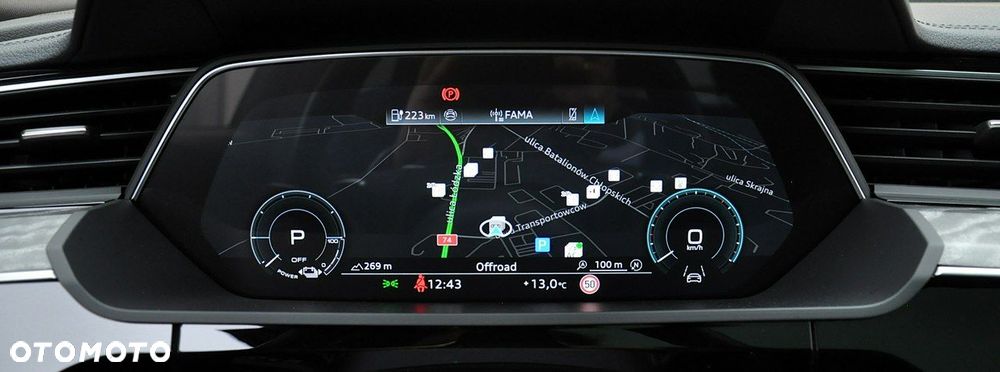 Audi Q8 Sportback e-tron - 21