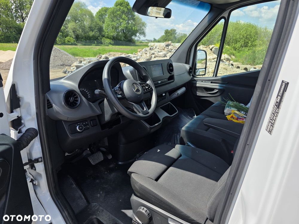 Mercedes-Benz Sprinter 519CDI 3,0V6 190KM - automat - 12