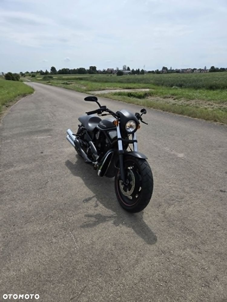Harley-Davidson V-Rod Night Rod - 2