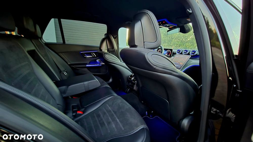 Mercedes-Benz Klasa C 300 de 9G-TRONIC - 14