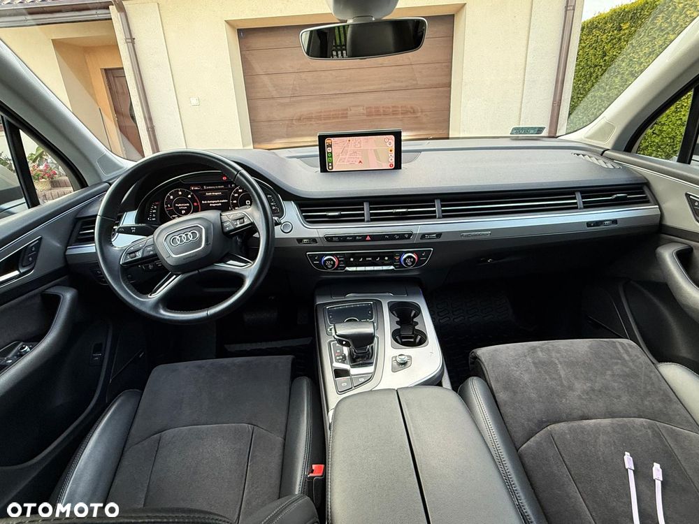 Audi Q7 - 17